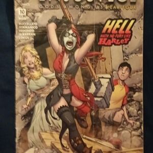 DC Comics Injustice: Gods Among Us - Harley Quinn in Red and Black